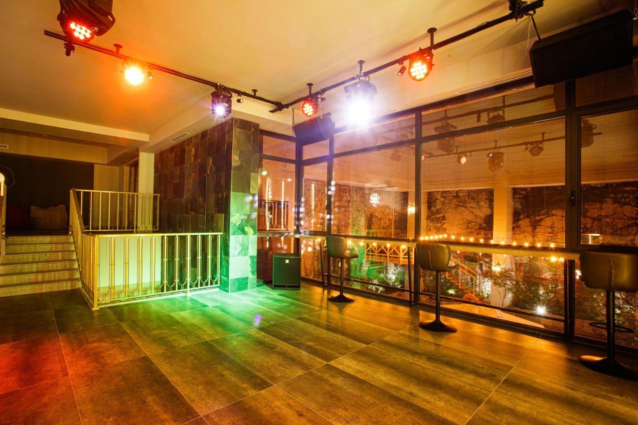 Ibiza Hotel&Spa Erywań Zewnętrze zdjęcie