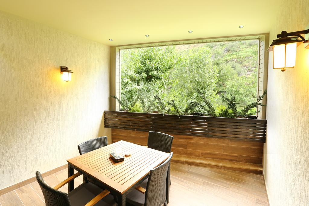 Ibiza Hotel&Spa Erywań Zewnętrze zdjęcie