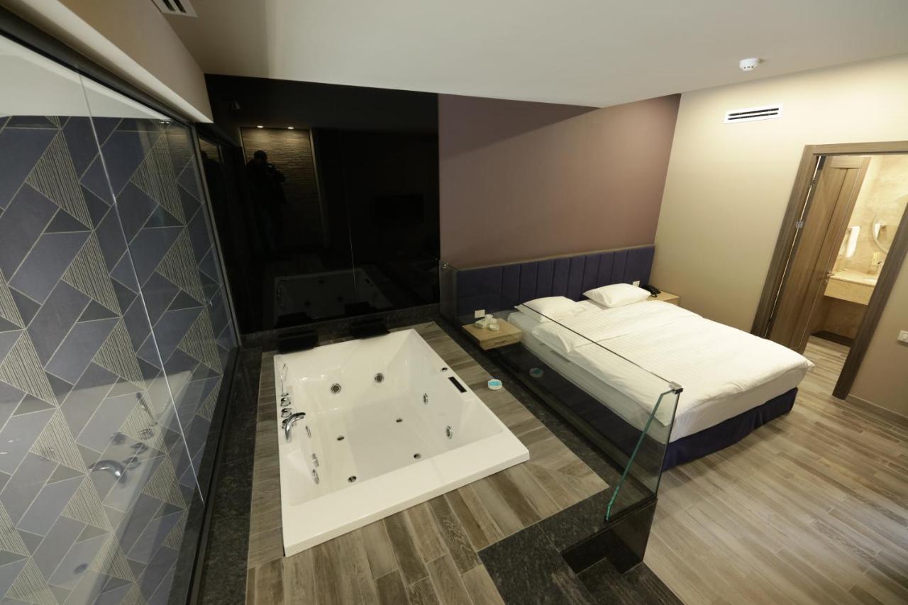 Ibiza Hotel&Spa Erywań Zewnętrze zdjęcie